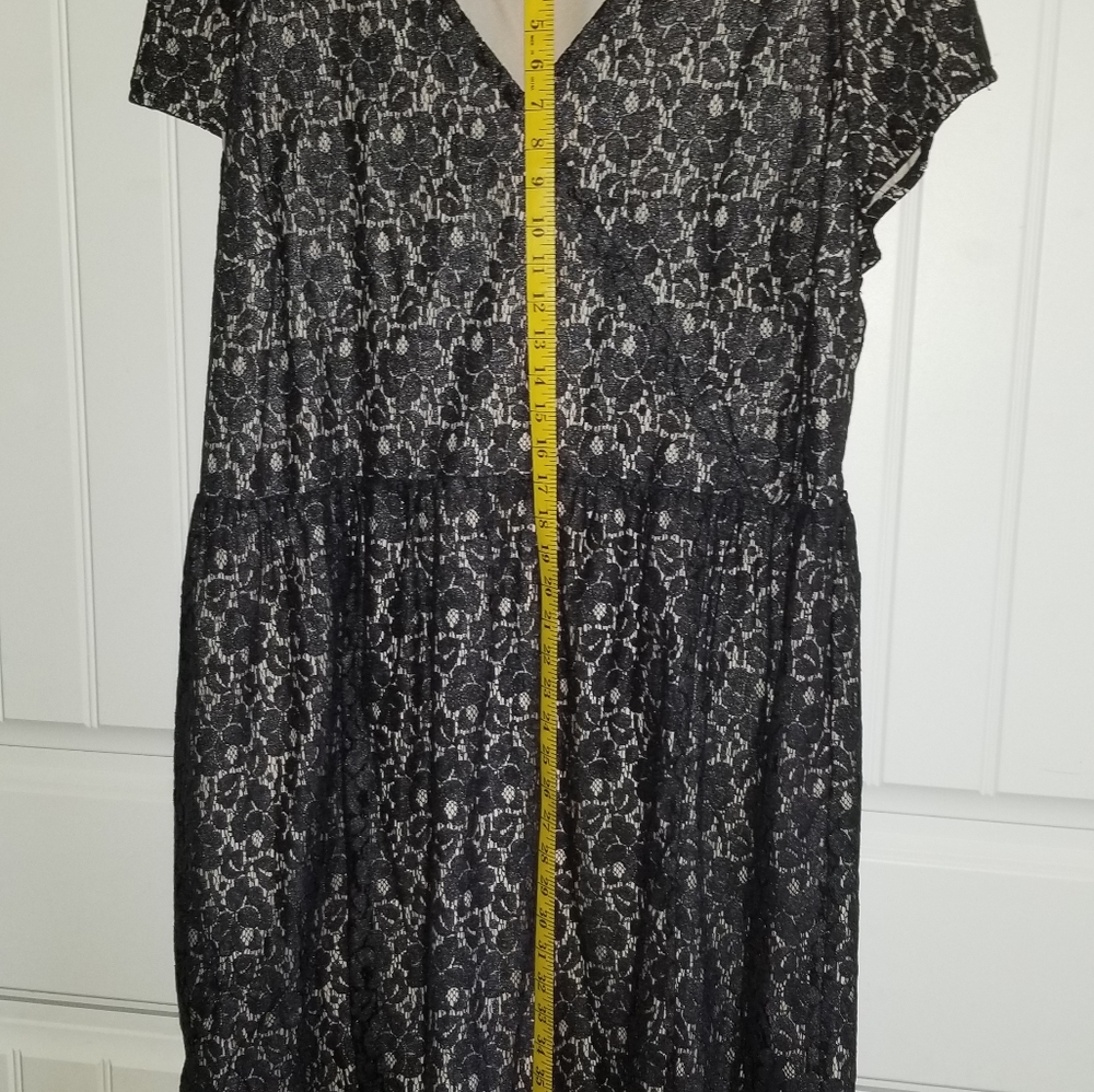 LBD - Picture 5 of 6